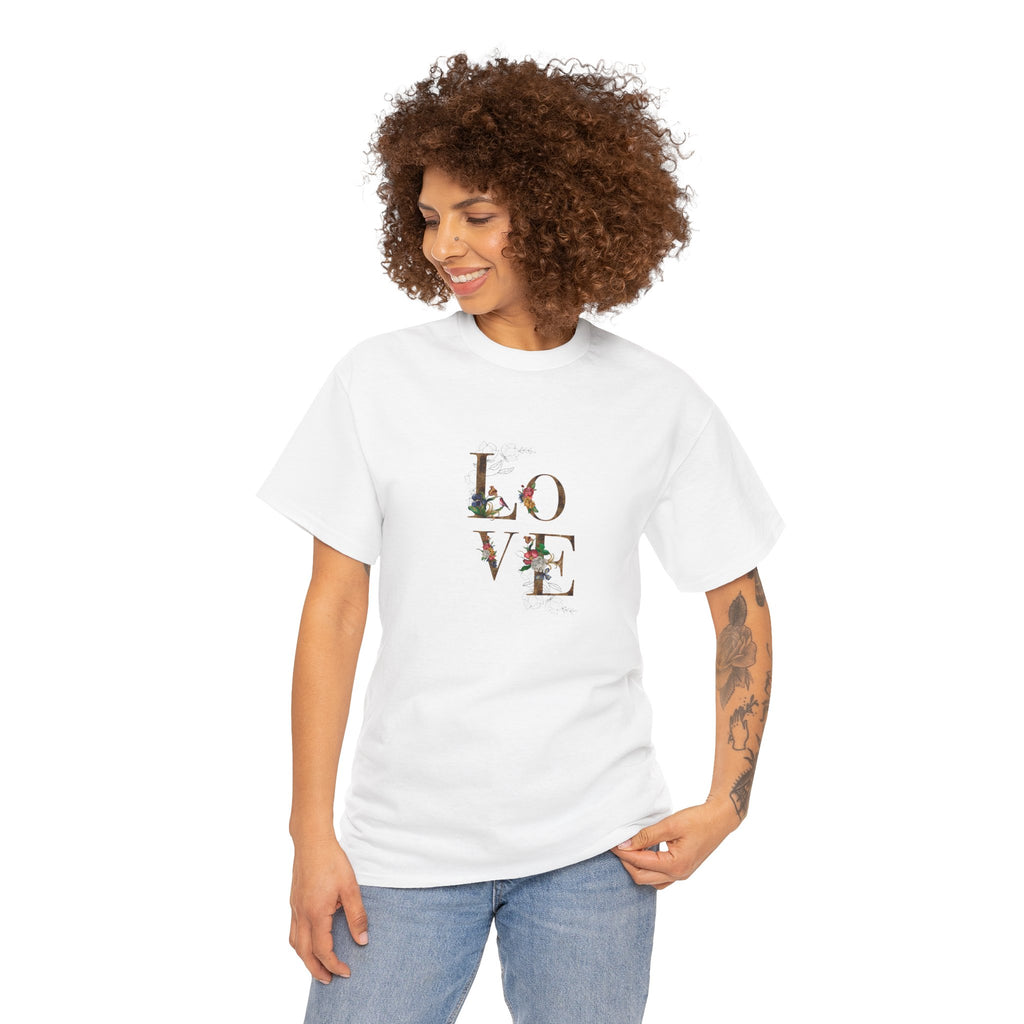 LOVE Floral Graphic Tee – Aesthetic Unisex T-Shirt, Soft Cotton Casual tee