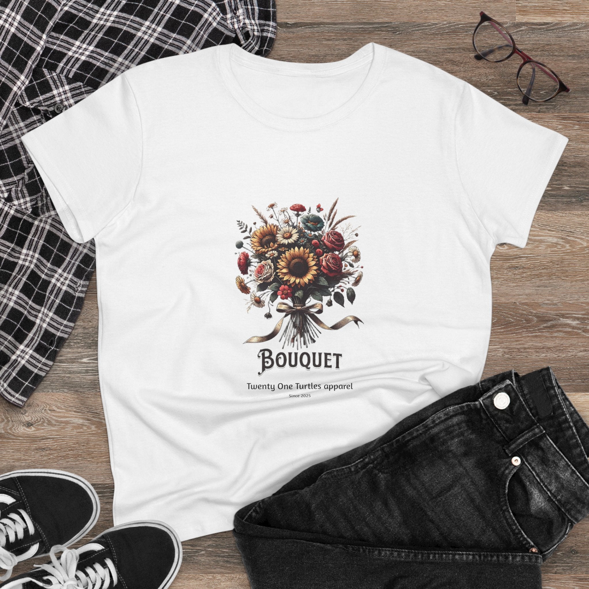 Floral Bouquet Women’s Semi-Fitted Tee – Soft Cotton Boho Style Shirt