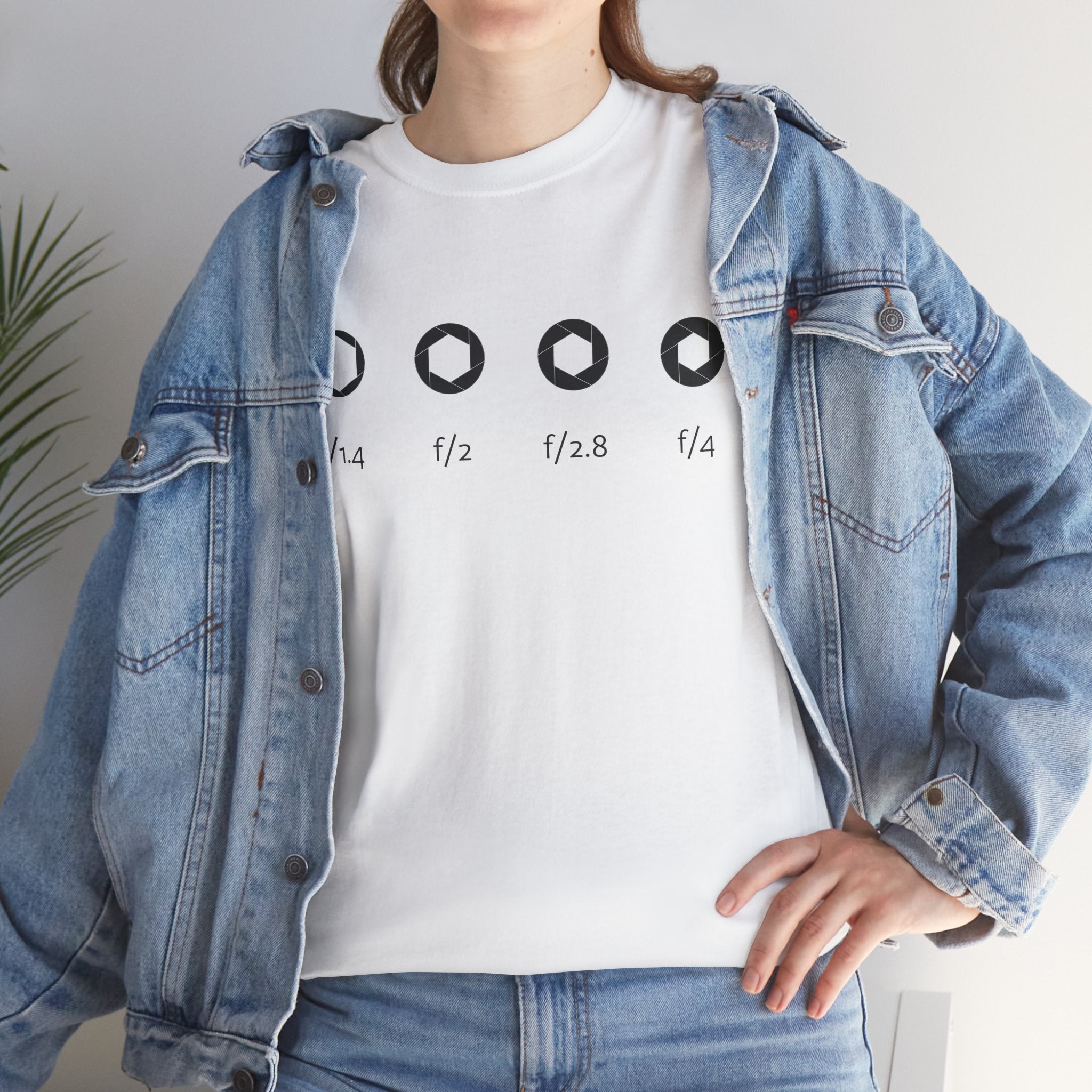 Camera Aperture Graphic Tee – Unisex Heavy Cotton Photography Shirt