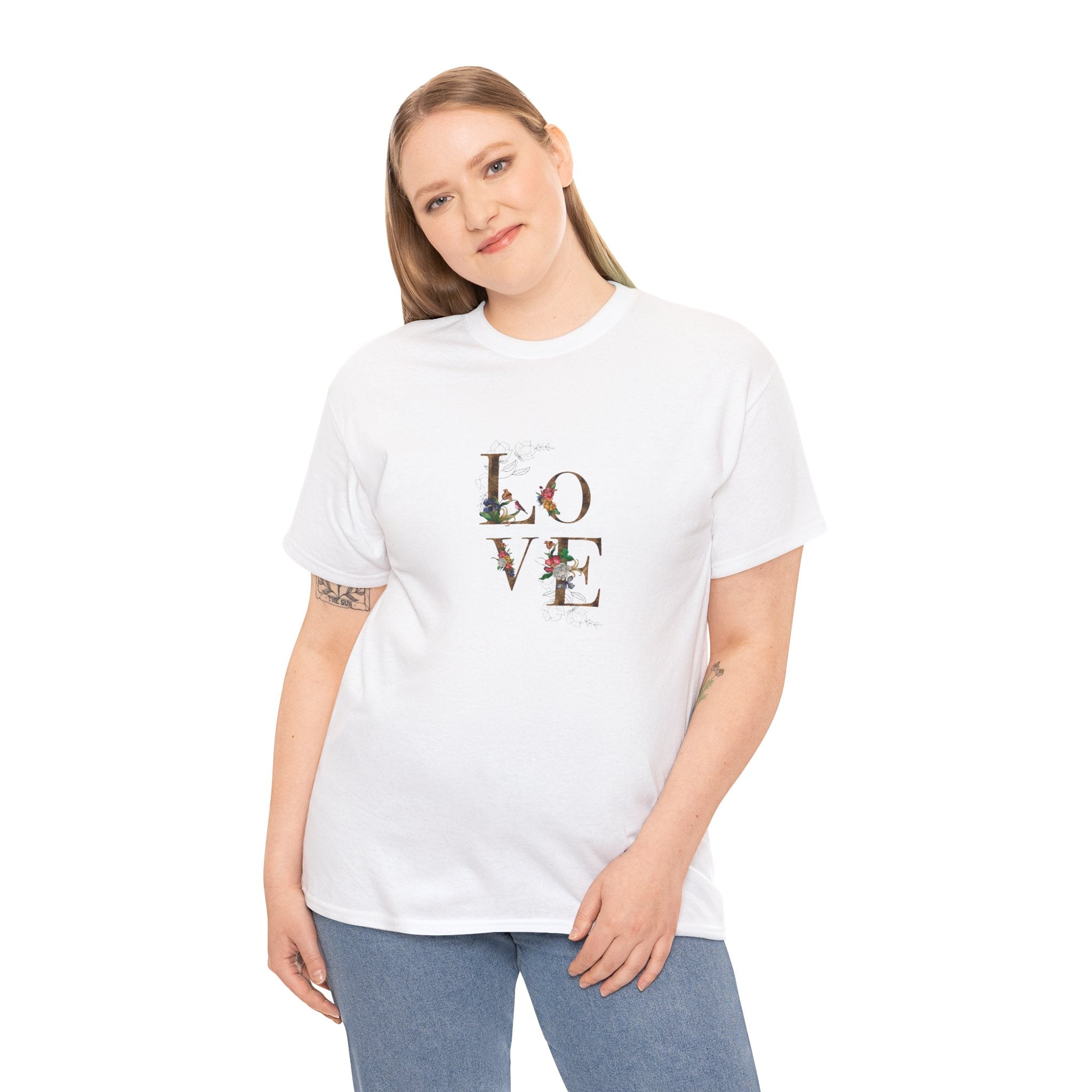 LOVE Floral Graphic Tee – Aesthetic Unisex T-Shirt, Soft Cotton Casual tee